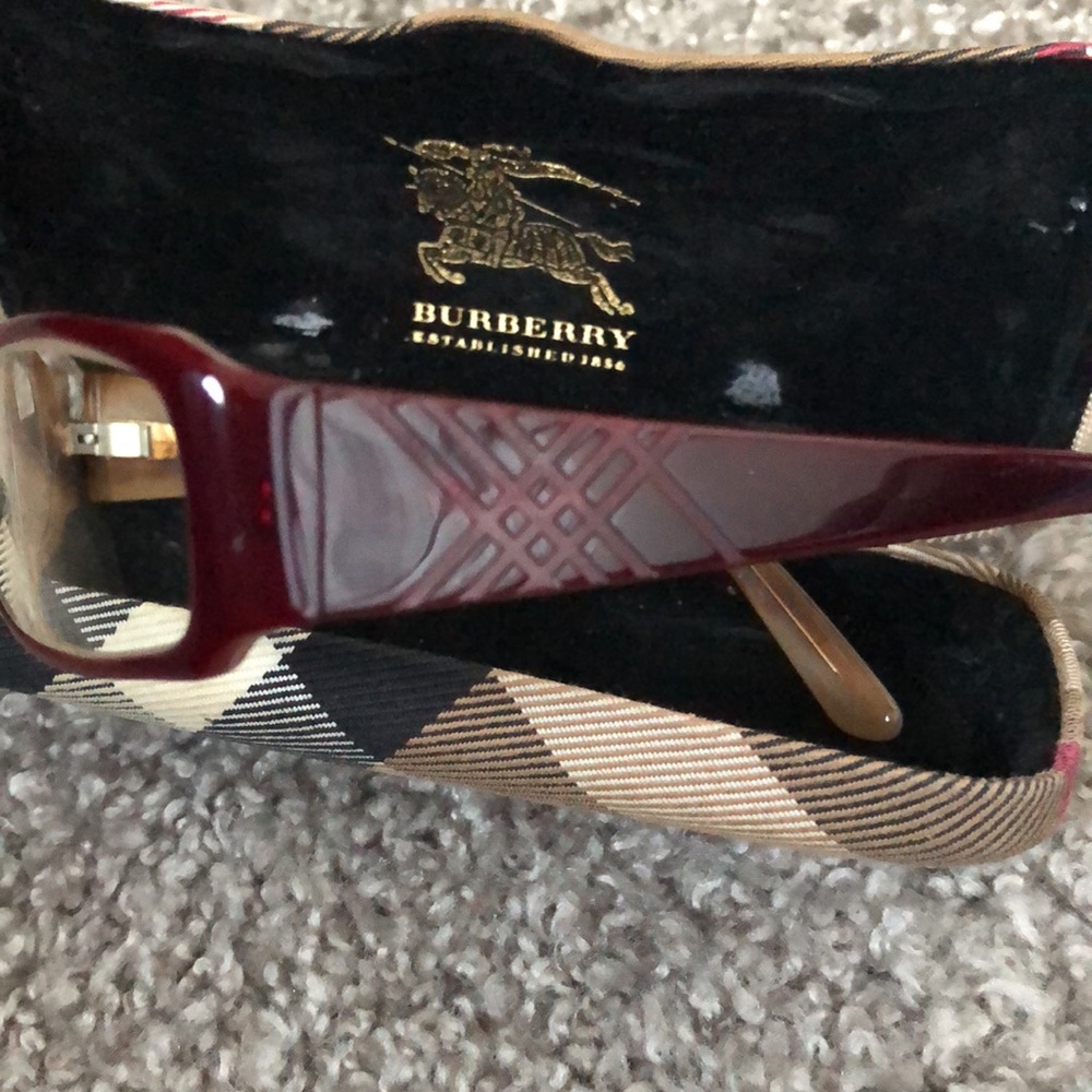 Burberry Frames - image 5